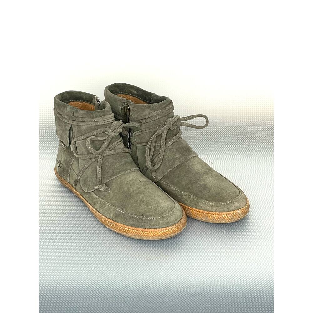 UGG® Women's Reid Moccasin Booties Olive Green Side Zip Size 6.5